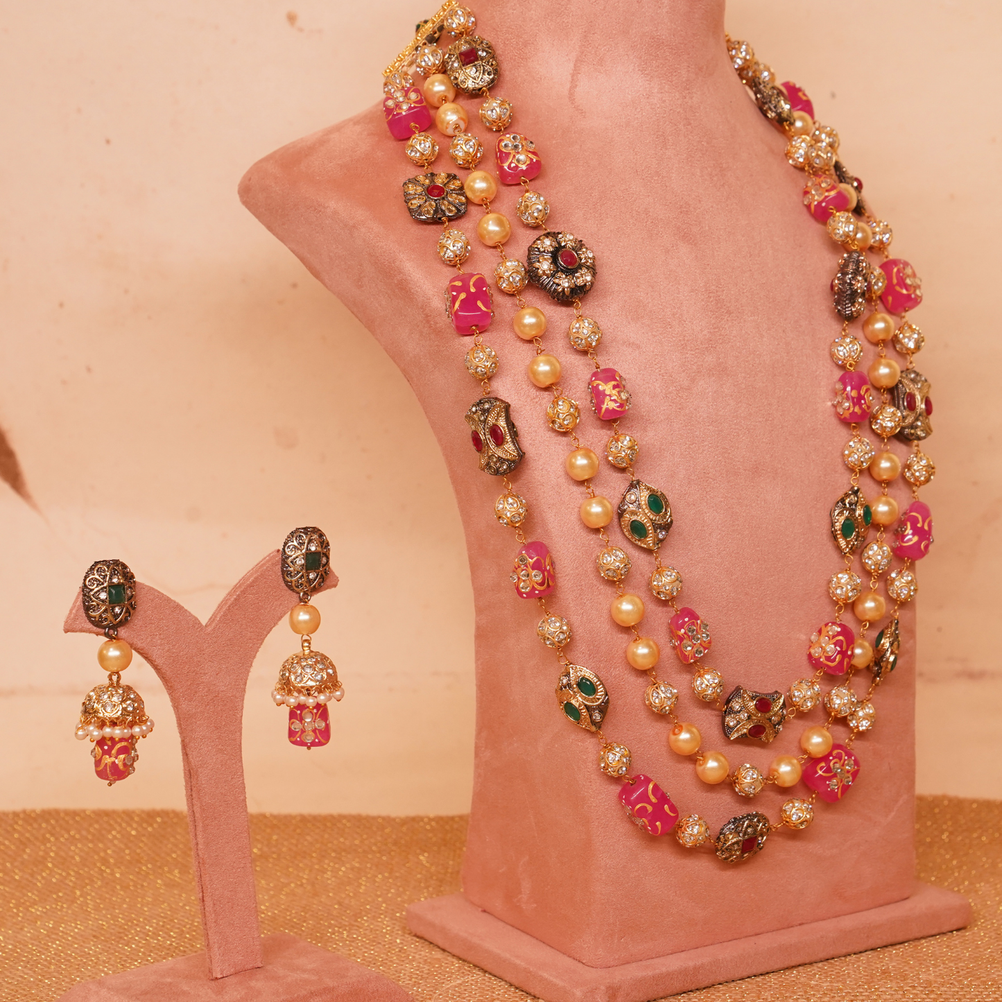 RAHA BEADED LONG NECKLACE