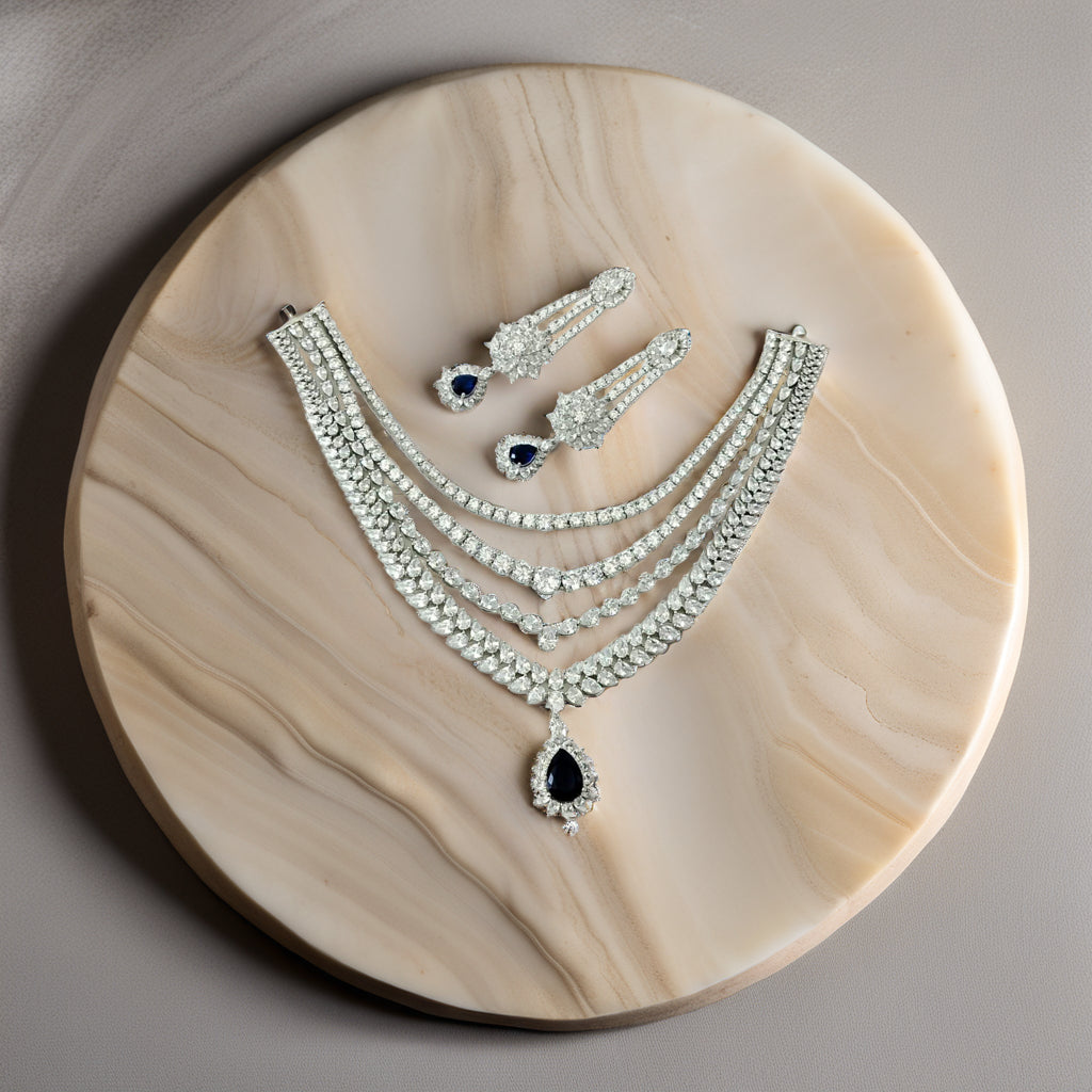 MIDNIGHT MAJESTY LAYERED NECKLACE SET