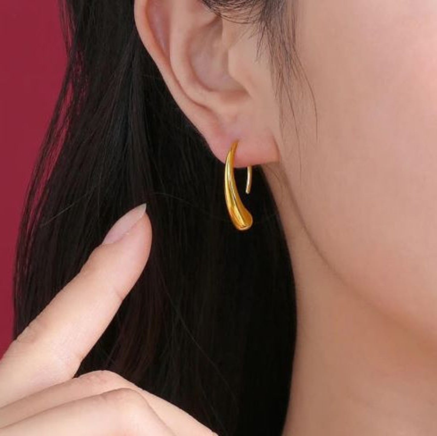 DROPLET EARRINGS