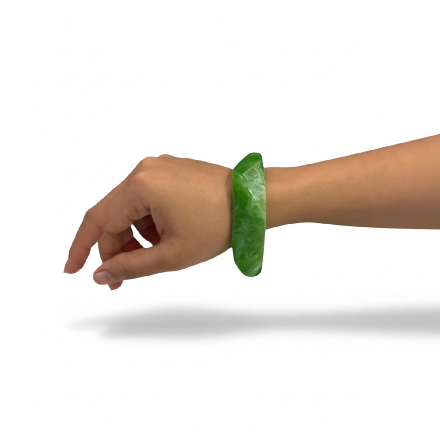 GREEN RESIN BANGLE (2*6)