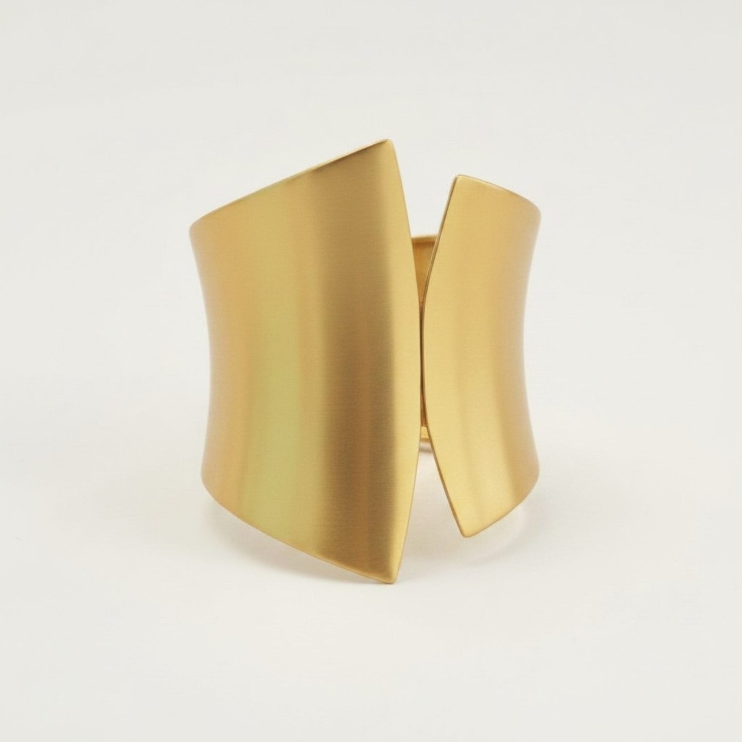SCULPT CUFF BRACELET