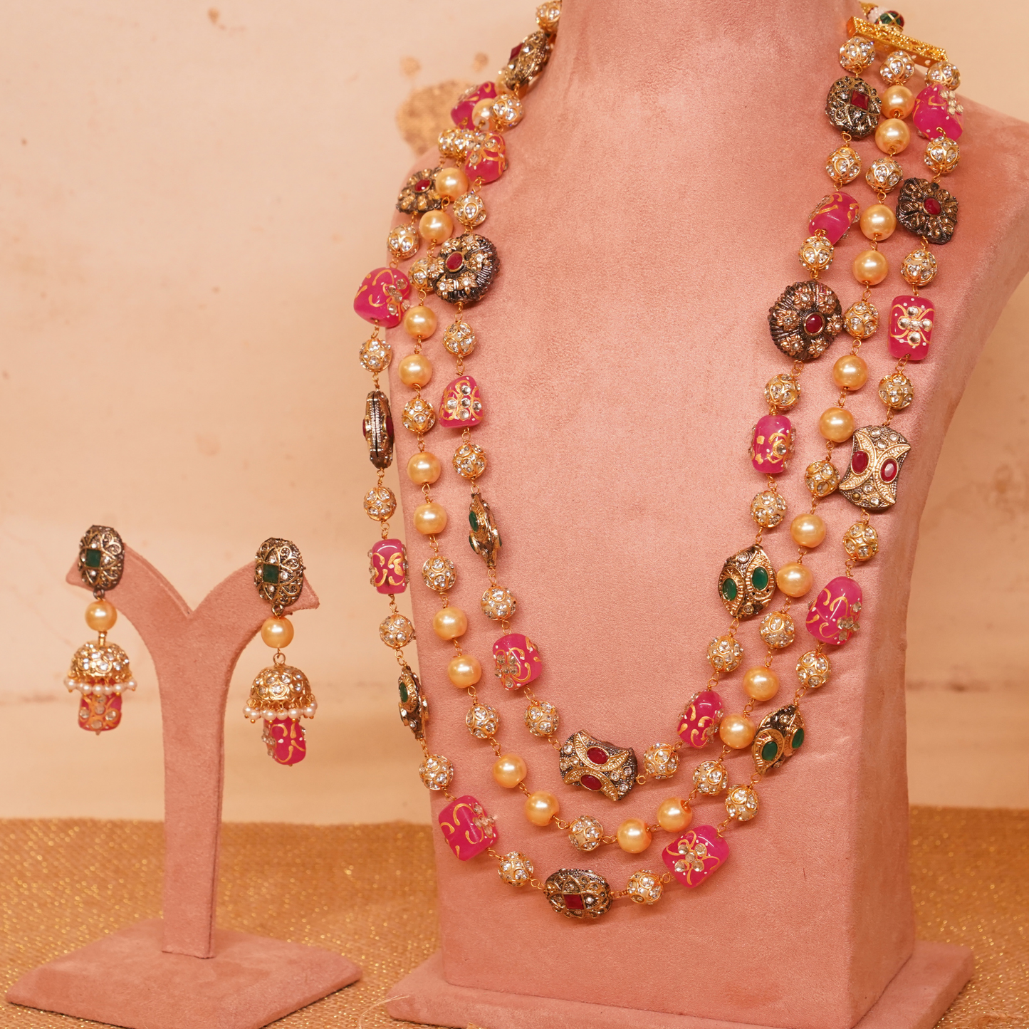 RAHA BEADED LONG NECKLACE