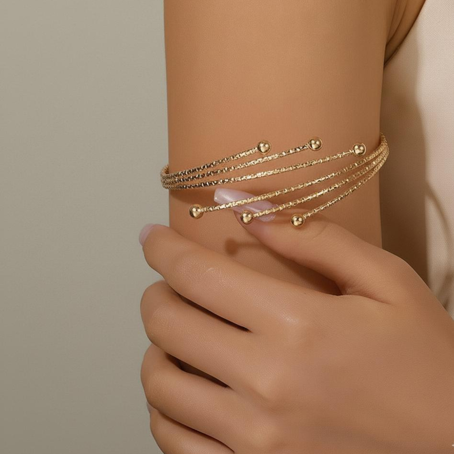 TEXTURED GOLD MULTILINE ARM CUFF