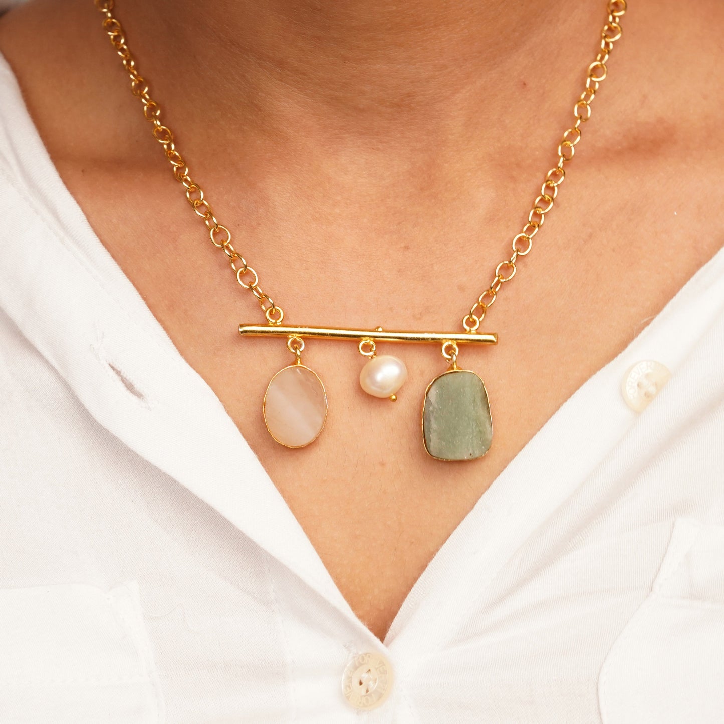 SCALE ROUGH STONE NECKLACE