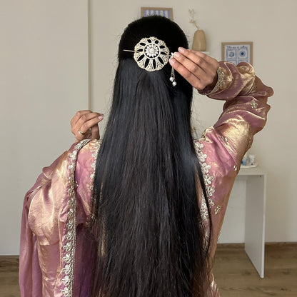 VARNIKA HAIR BROOCH