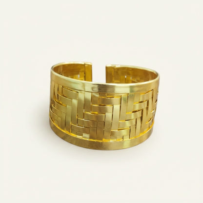 ZARIYA WOVEN CUFF