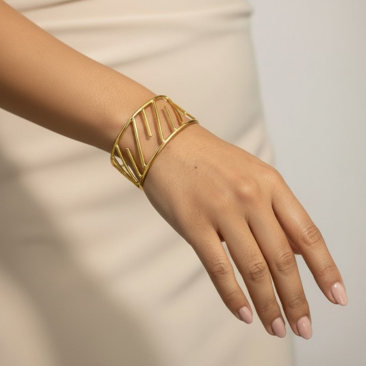 AUREON LATTICE CUFF