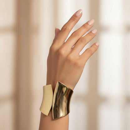 SCULPT CUFF BRACELET