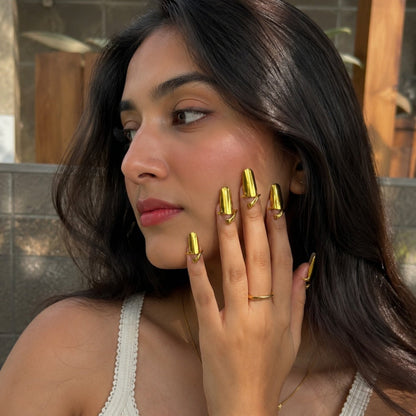 LUSTRE GOLD NAIL RING