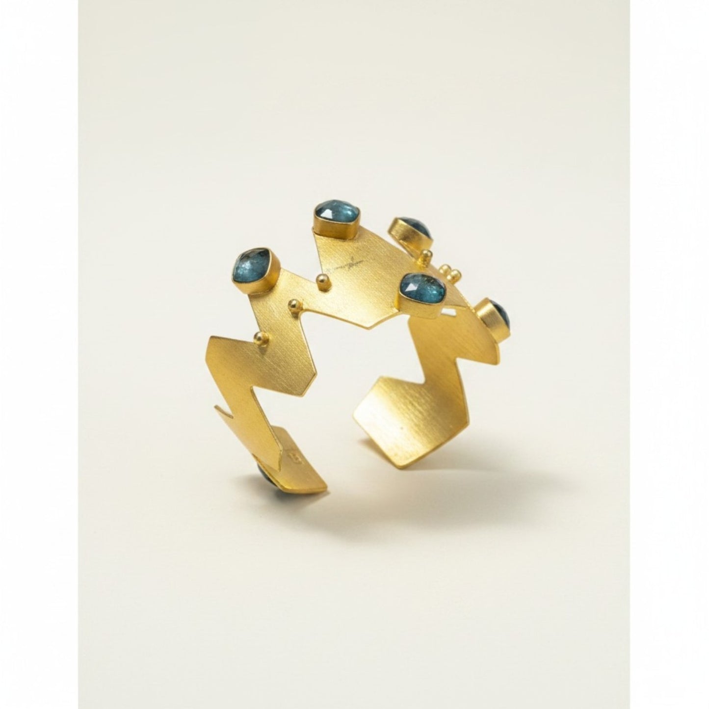 ZENTIH GEMSTONE CUFF BRACELET